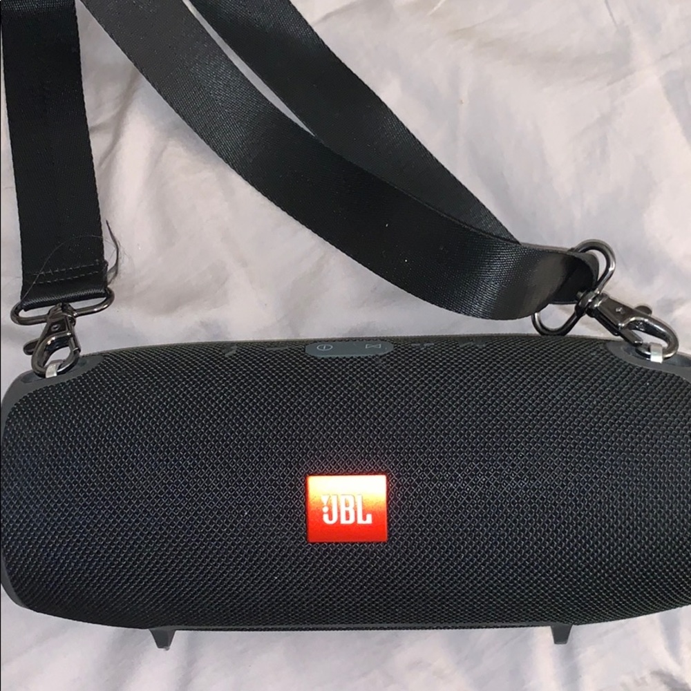 JBL Xtreme Bluetooth Speaker